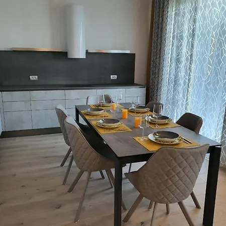 Apartment Sweet Dream Deluxe *